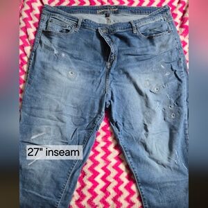 Universal Thread Jeans